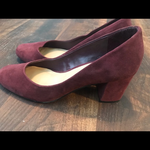 Gap Maroon Block Heels Size 7.5 - Picture 2 of 4